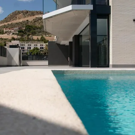 Modern Sea Front East Wind Alicante